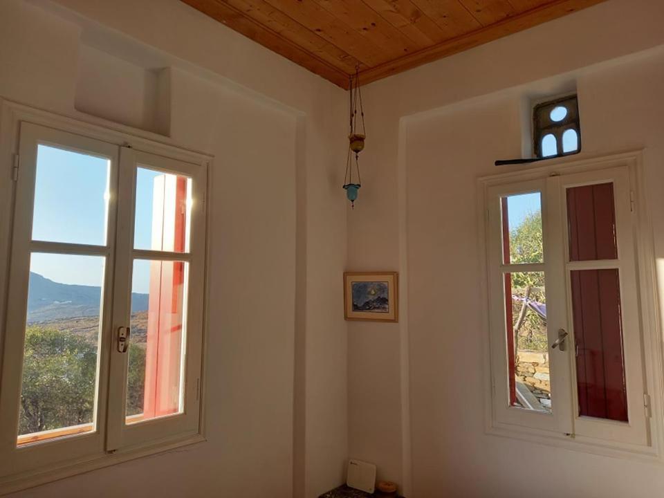 Arthome1 Pánormos Buitenkant foto