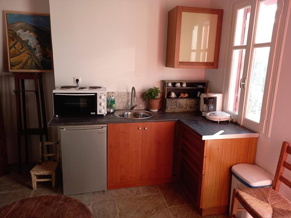 Arthome1 Pánormos Buitenkant foto