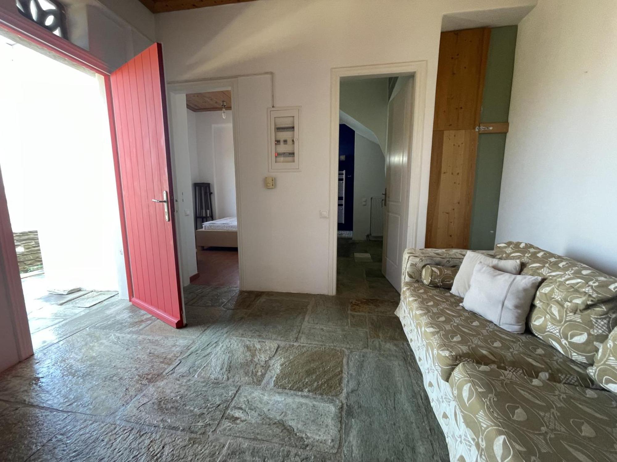 Arthome1 Pánormos Buitenkant foto
